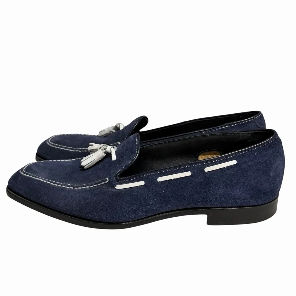 Barker Black step out